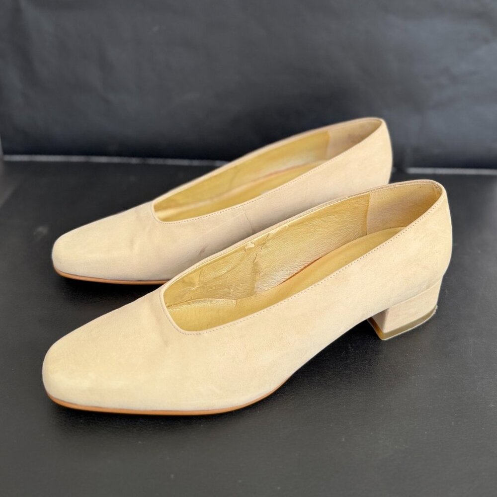 Nine West Beige Leather Square Toe Pumps Size 6.5 Nude Low Heel Classic